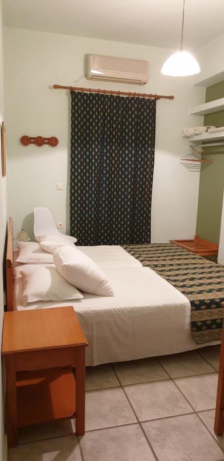 Zannikos Rooms 에르무폴리 외부 사진