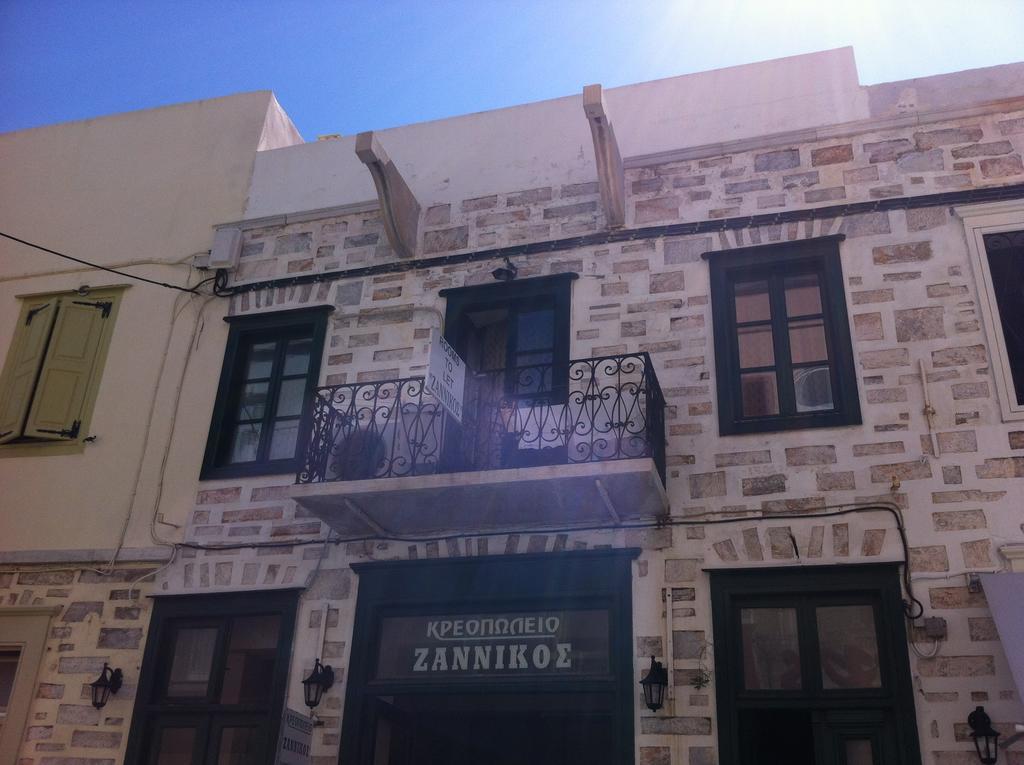 Zannikos Rooms 에르무폴리 외부 사진